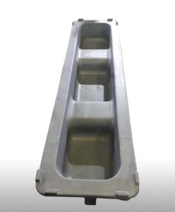SMI small standard ingot mold three cavity long form natural steel finish — 7 to 9kg aluminium ingot casting to customer specification